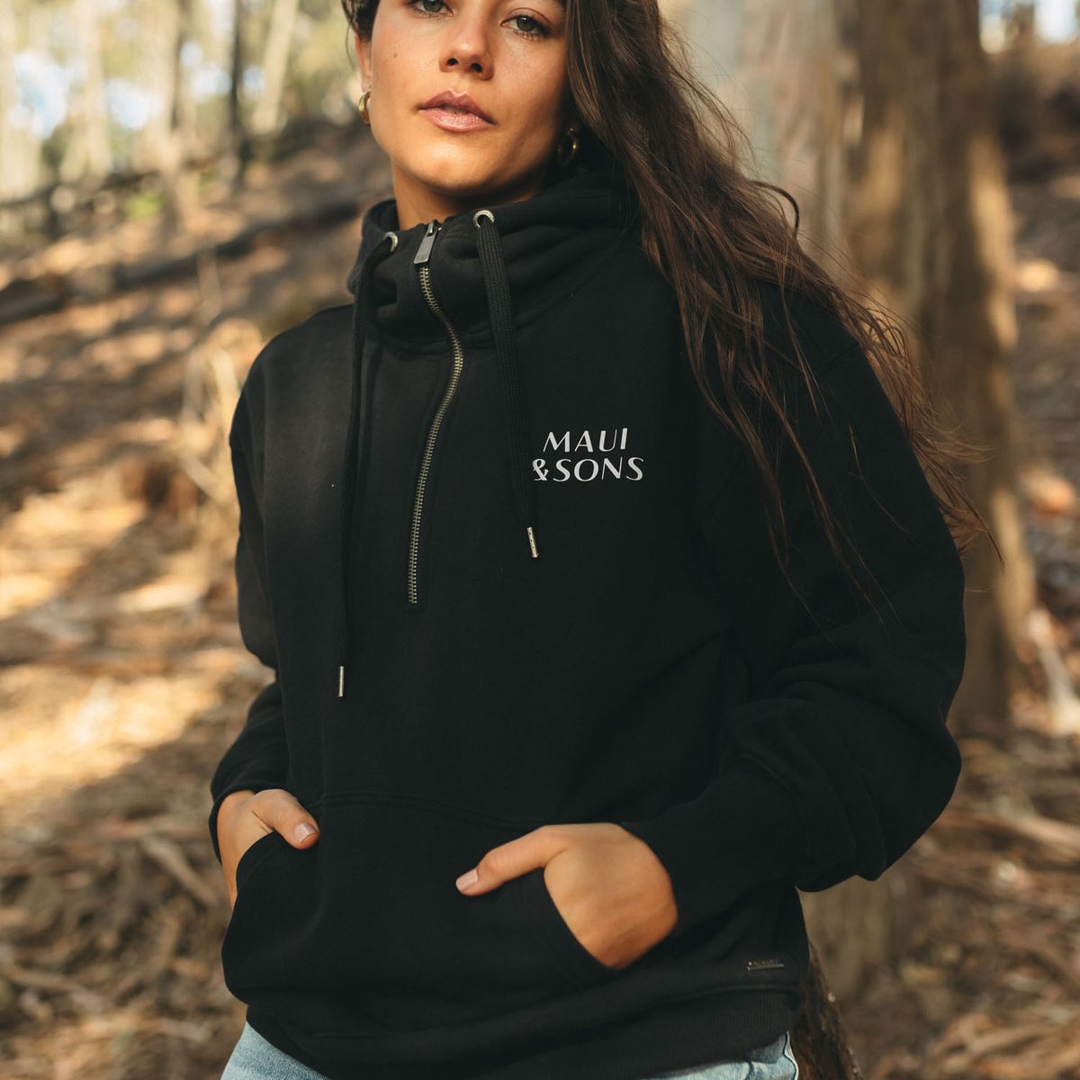 MAUI AND SONS - Poleron FZ Lombok Negro Mujer Maui And Sons