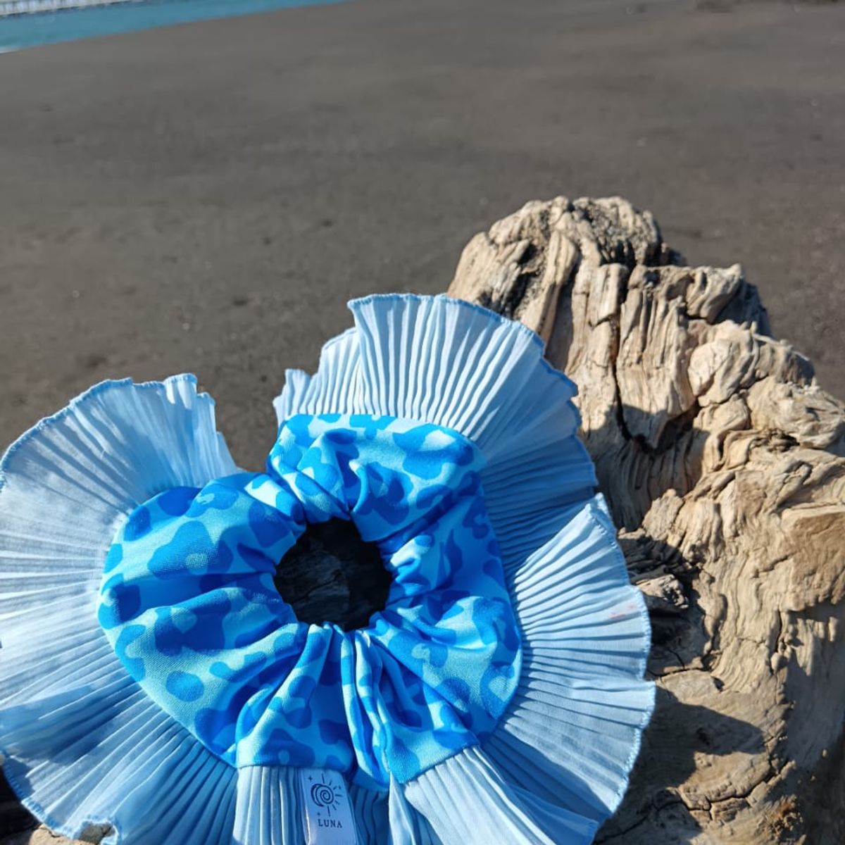 GENERICO - RUMBA SCRUNCHIE COLETA CON VUELO ESTILO PRINT