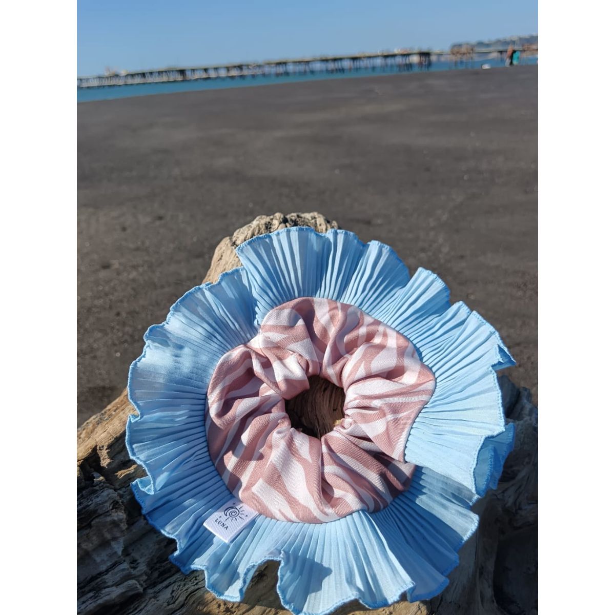 GENERICO - RUMBA SCRUNCHIE CON VUELO ESTILO CEBRA
