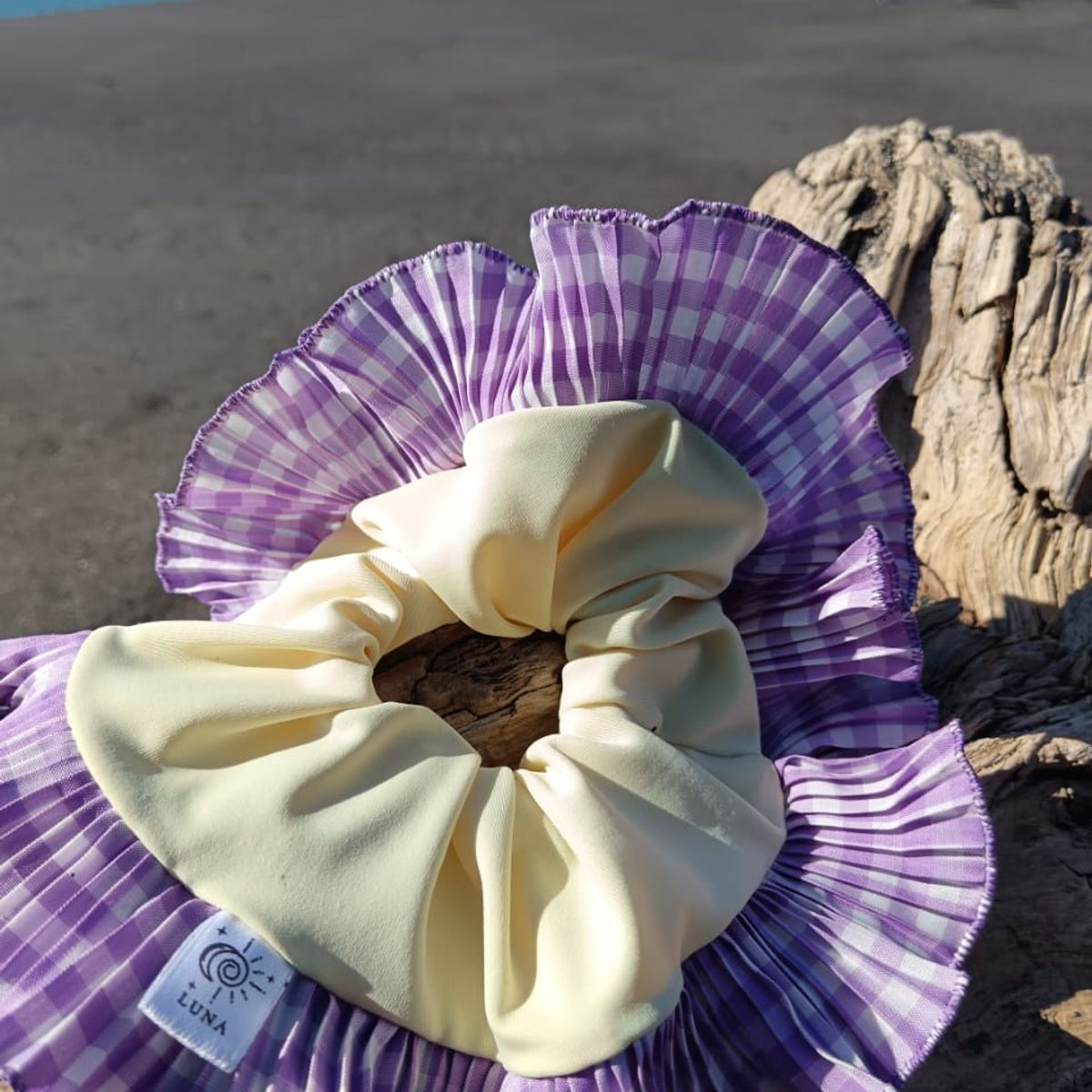 GENERICO - RUMBA SCRUNCHIE COLETA CON VUELO ESTILO CUADRILLE