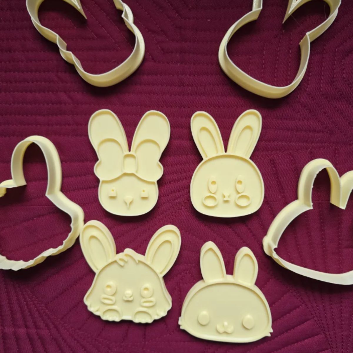 GENERICO - Cortadores de galletas - Conejitos de Pascua (pack 4 un)