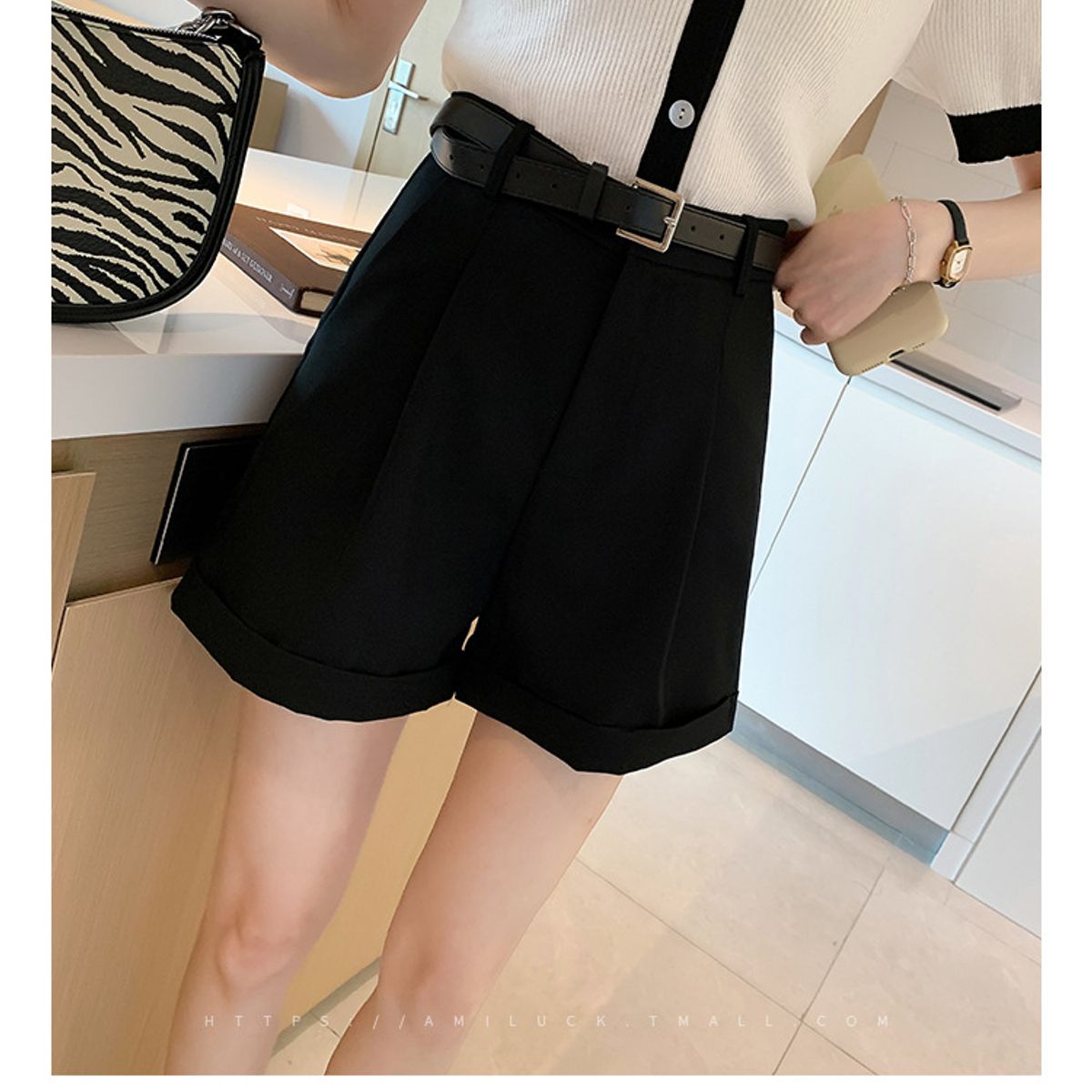 VELVET - Short Casual Kathe Negro