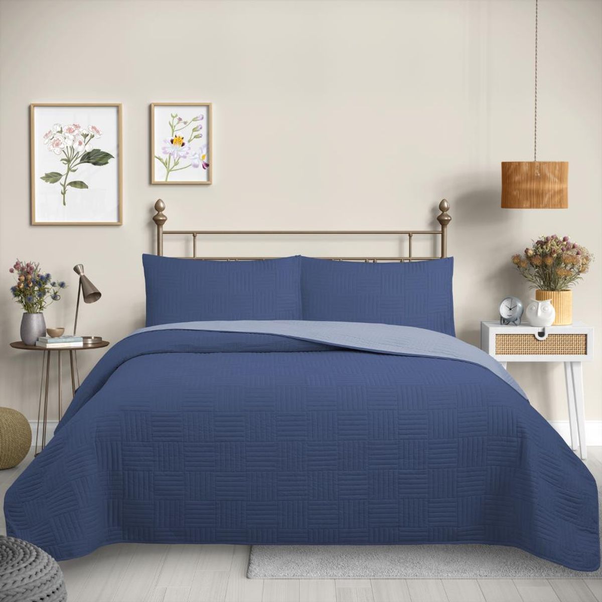 GENERICO - Cubrecama Quilt Reversible Color Azul Marino - Trama Collection