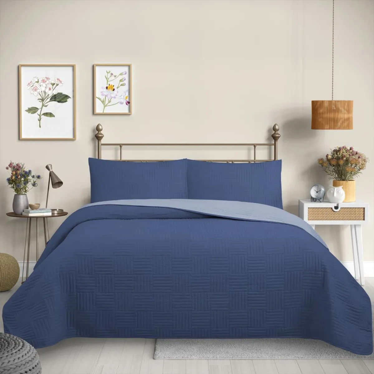 GENERICO - Cubrecama Quilt Reversible Color Azul Marino - Trama Collection