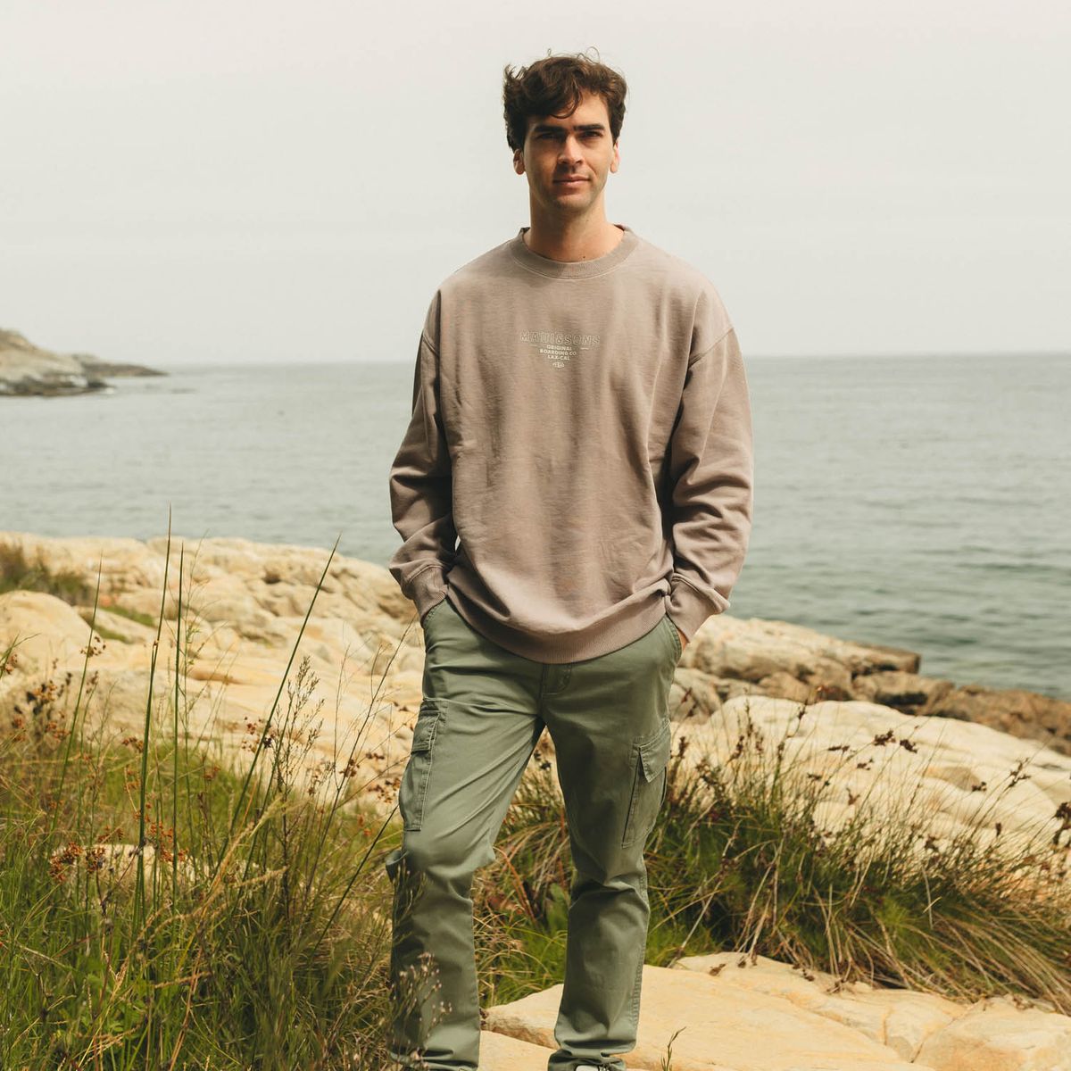 MAUI AND SONS - Poleron CR Original Crew Café Hombre Maui And Sons