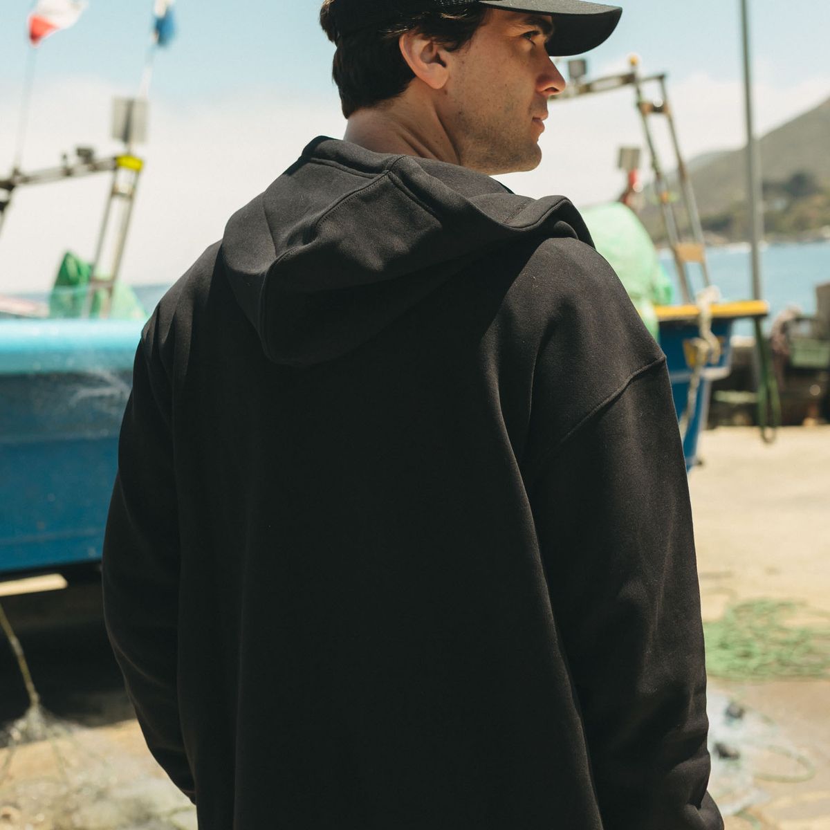 MAUI AND SONS - Poleron FZ Cookie Badge Negro Hombre Maui And Sons