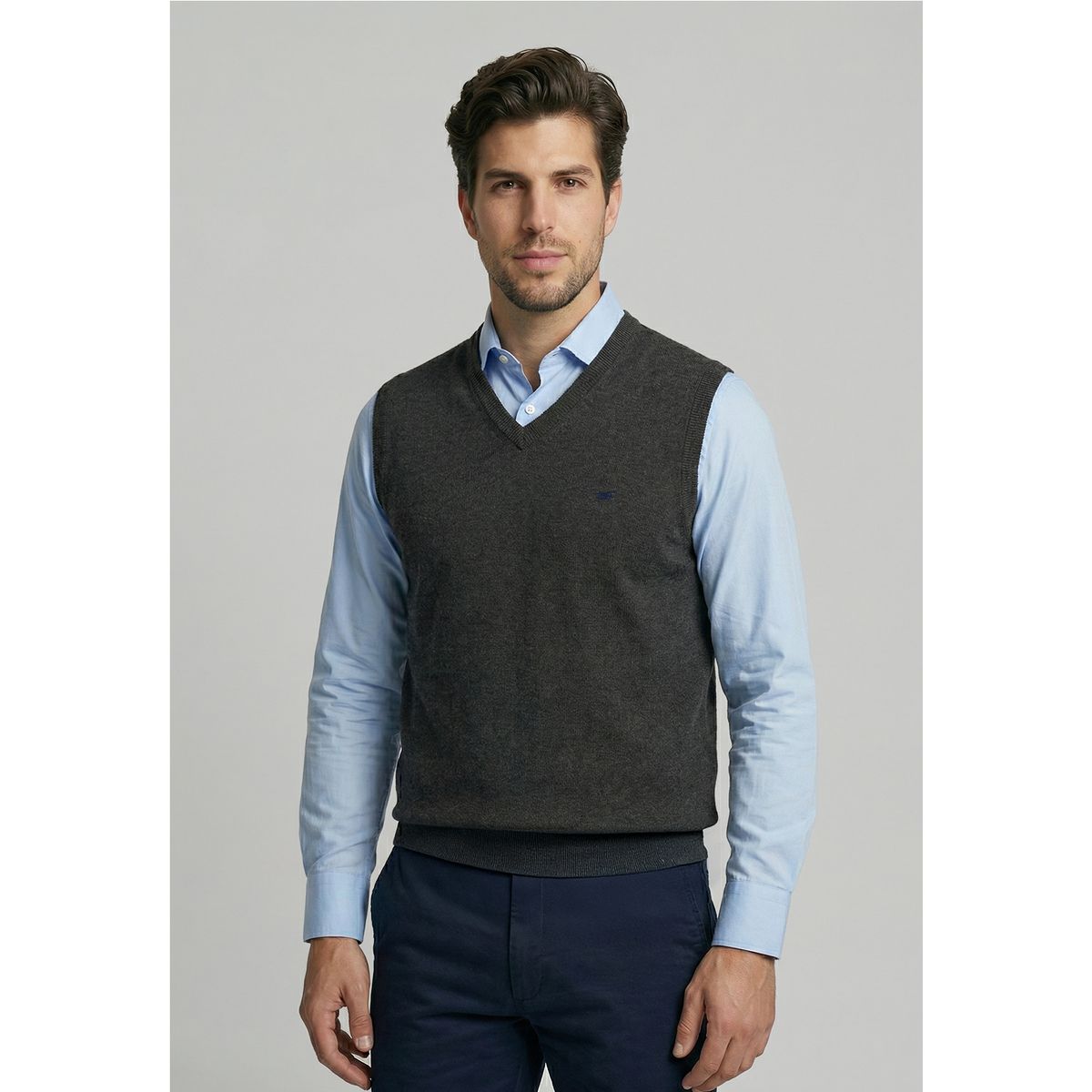 FEROUCH - V-Neck Vest Alaska Black Ferouch