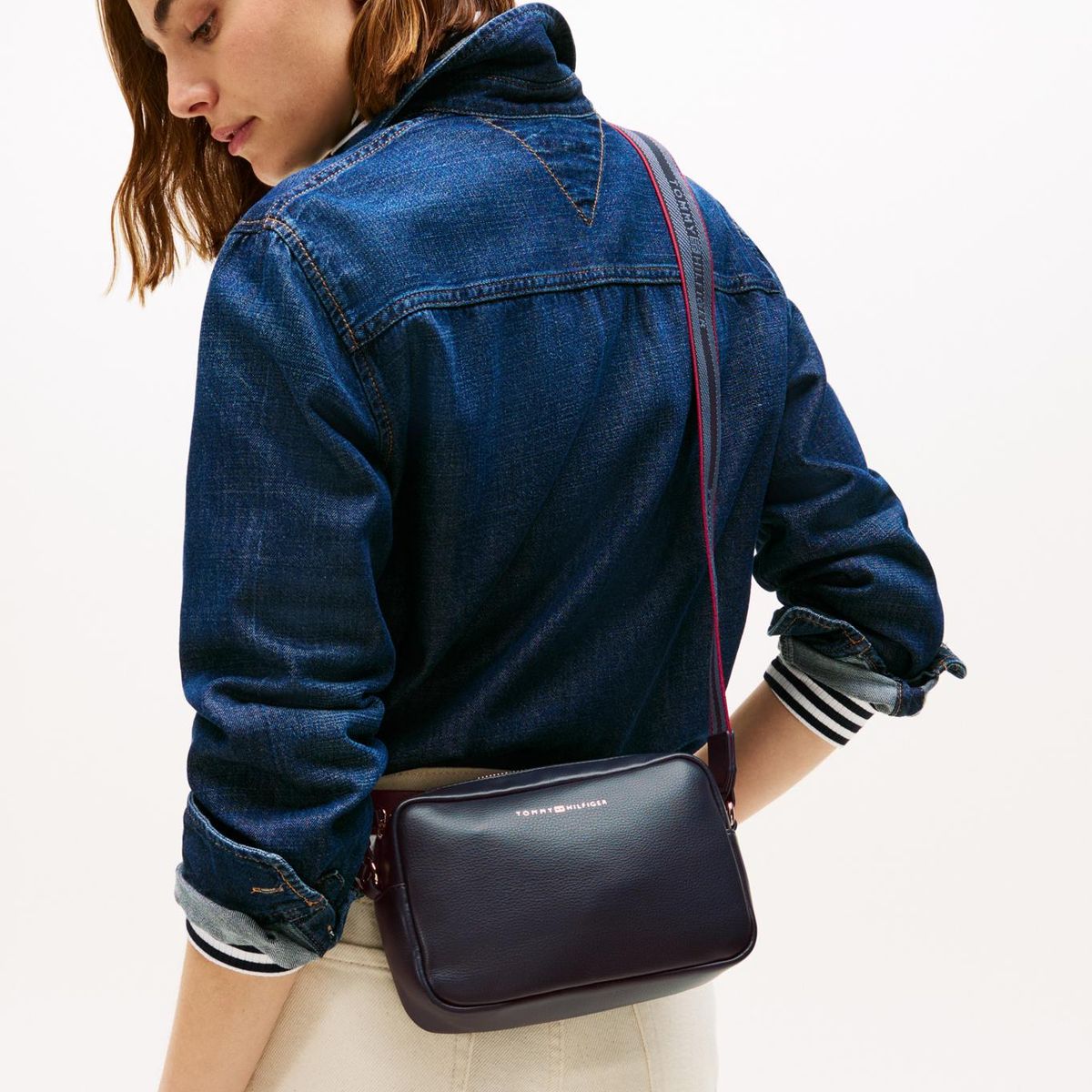 TOMMY HILFIGER - Bandolera Tonal Con Logo Azul Tommy Hilfiger