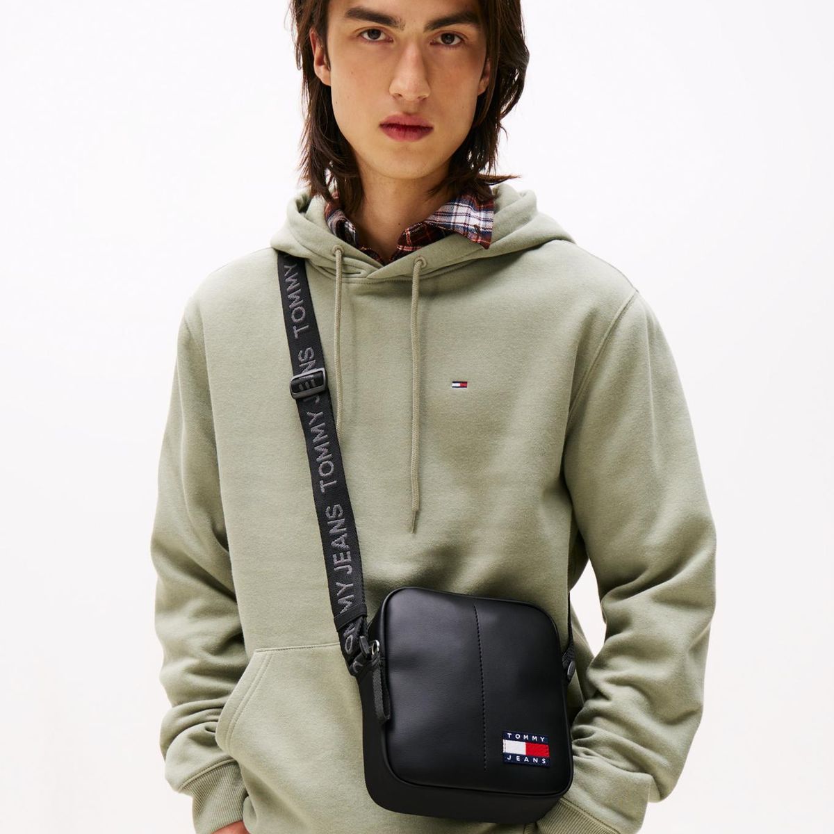 TOMMY HILFIGER - Bolso Reporter Con Logo Negro Tommy Jeans