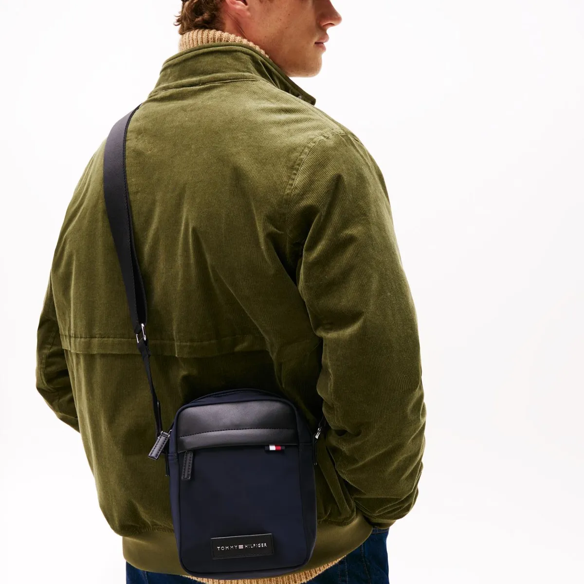TOMMY HILFIGER - Bolso Reporter Con Parche De Logo Azul Tommy Hilfiger