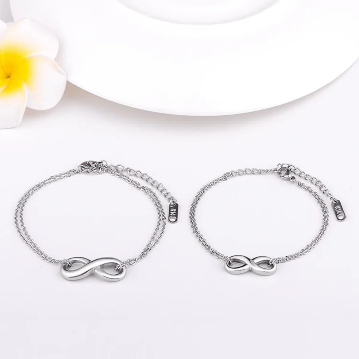 GENERICO - Pulsera infinito pareja acero inoxidable regalo