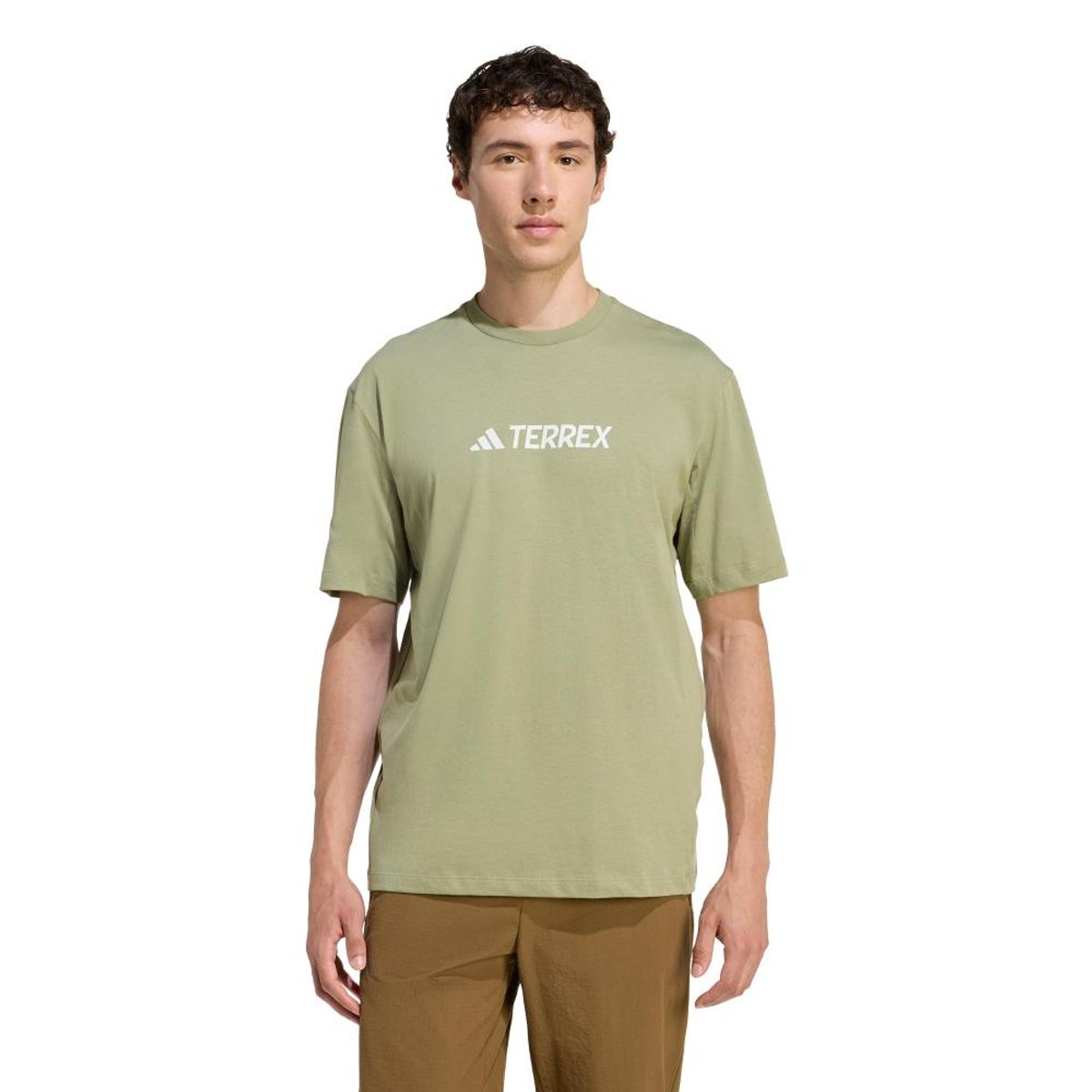 ADIDAS - Poleras estampadas Trekking Hombre