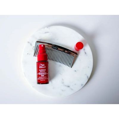 Imagen 2 del producto Miracle Hair Rescue Ultimate Repair Travel 30ml Paso3