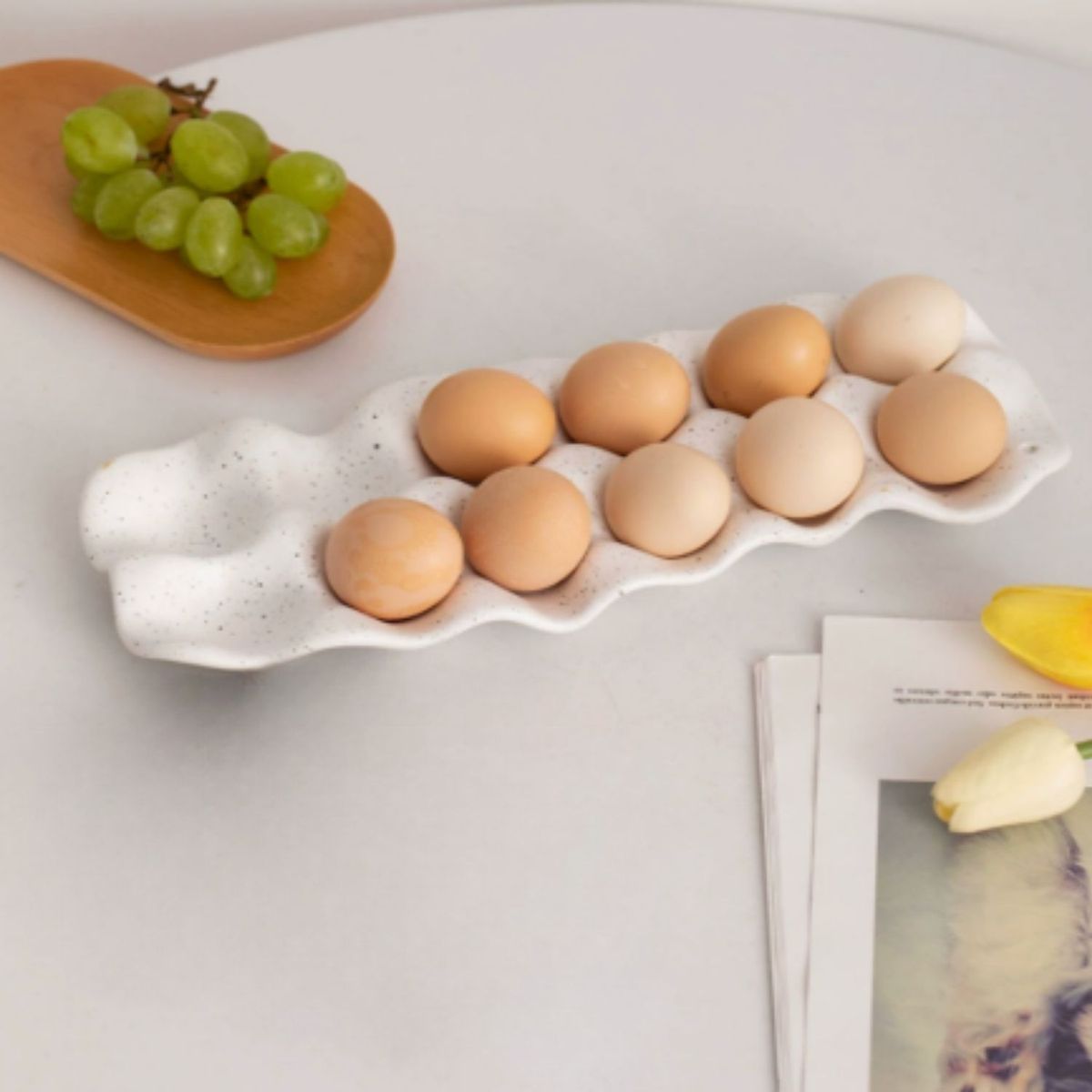 SANTU HOME & DECO - Huevera de Cerámica Minimalista 12 unidades