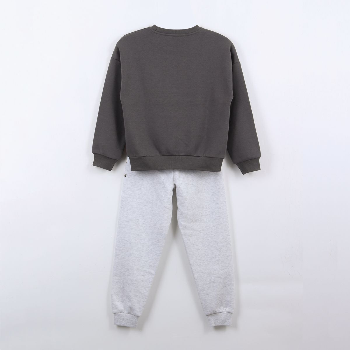 DISNEY - Conjunto Buzo Niña Vuelos Minnie Mouse Gris Disney