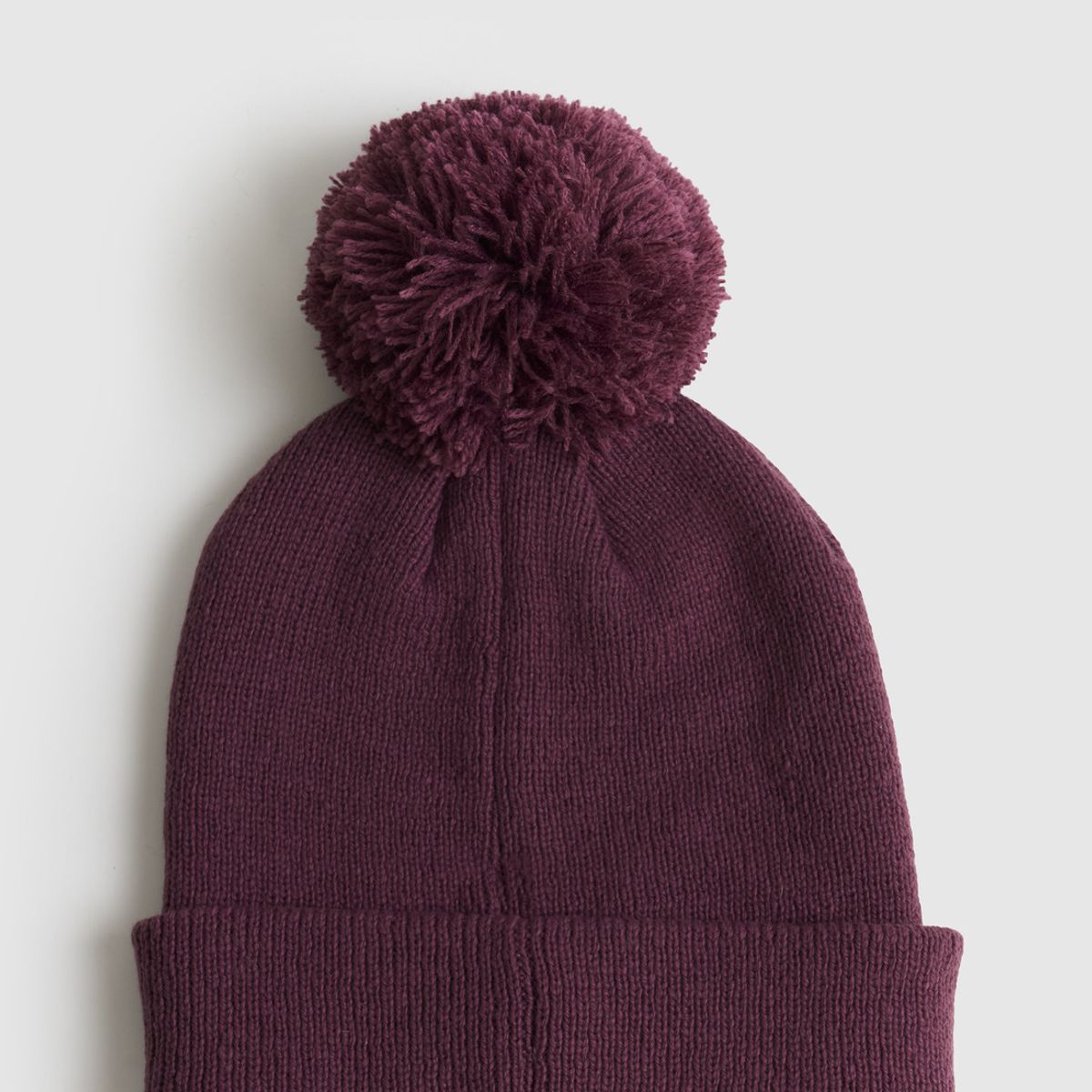 LOUNGE - Gorro Patch Alto Invierno LOUNGE