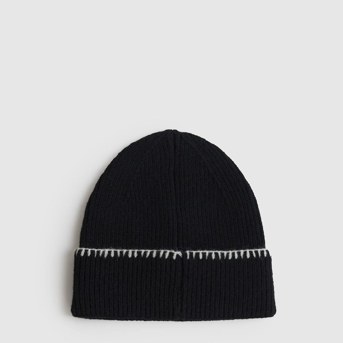 LOUNGE - Gorro Piping Bicolor Alto Invierno LOUNGE