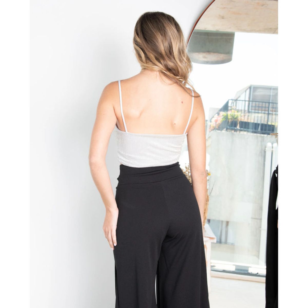 MI PLACARD - CROP TOP NUDO PLATEADO