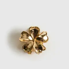 LOUNGE - Pinza Mujer Flor