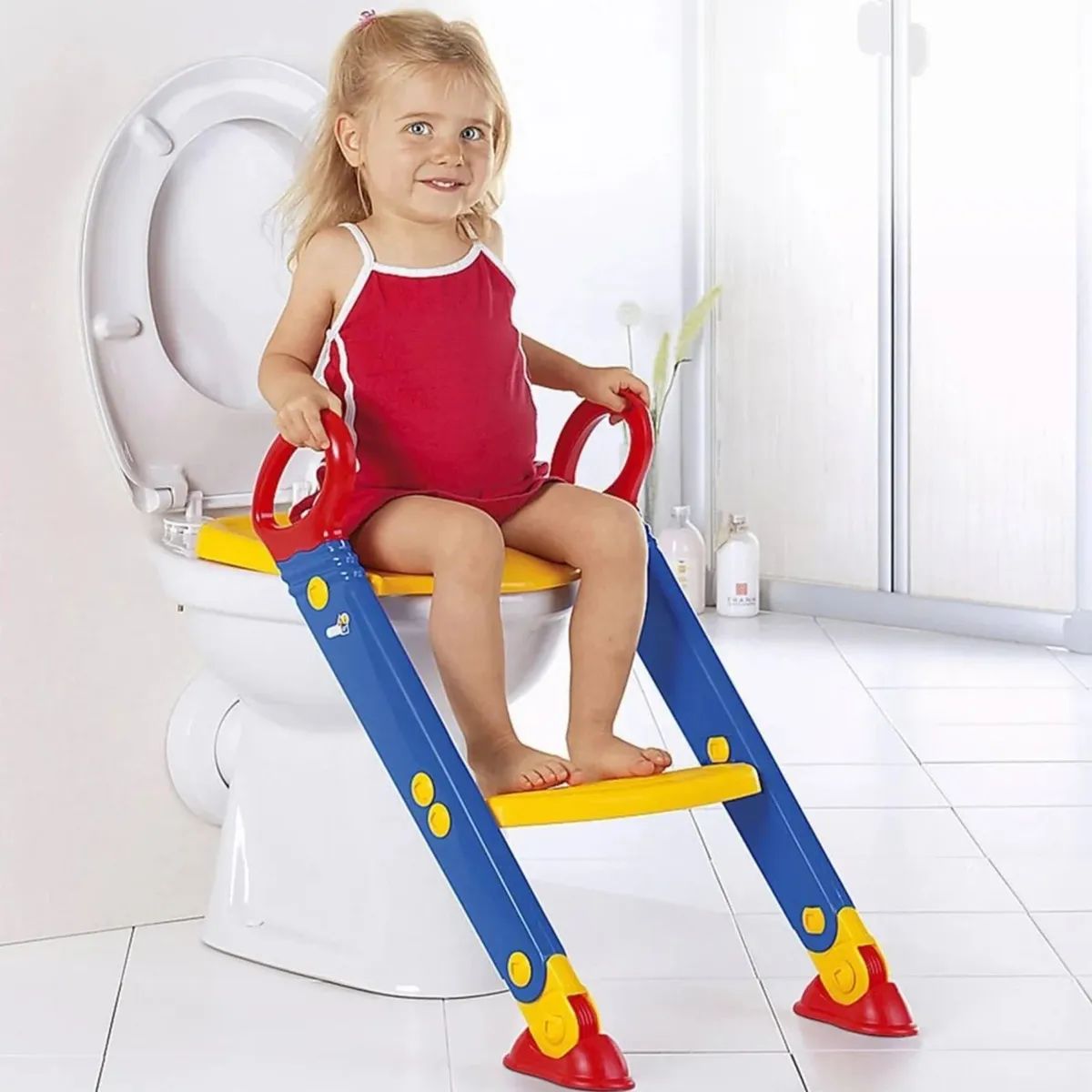 MOVI - ADAPTADOR PARA INODODROS CON ESCALERA PARA INFANTES