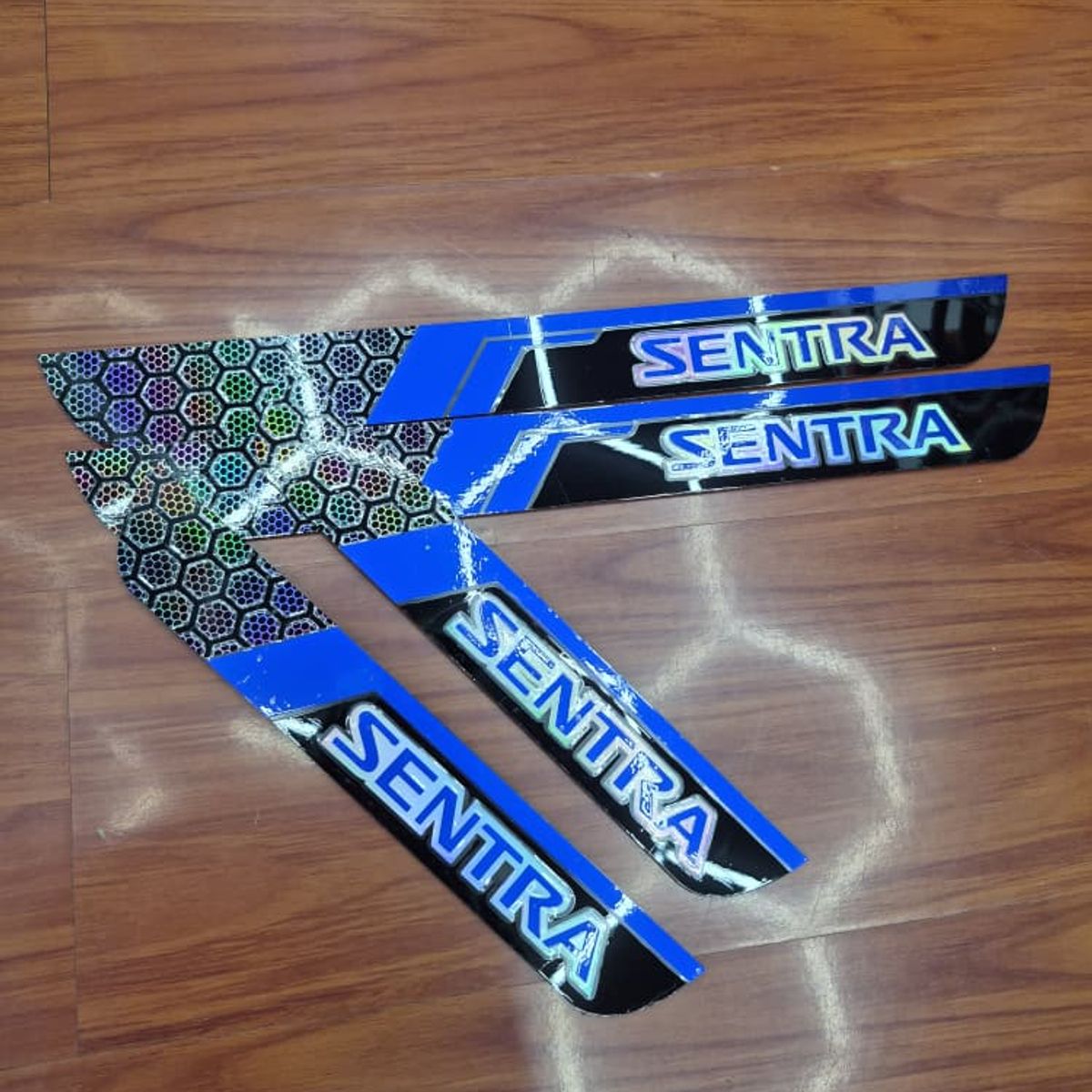 GENERICO - Cubre Zócalo  Pisadera Multifunción en Acrílico Protector para Autos Universal  NISSAN SENTRA