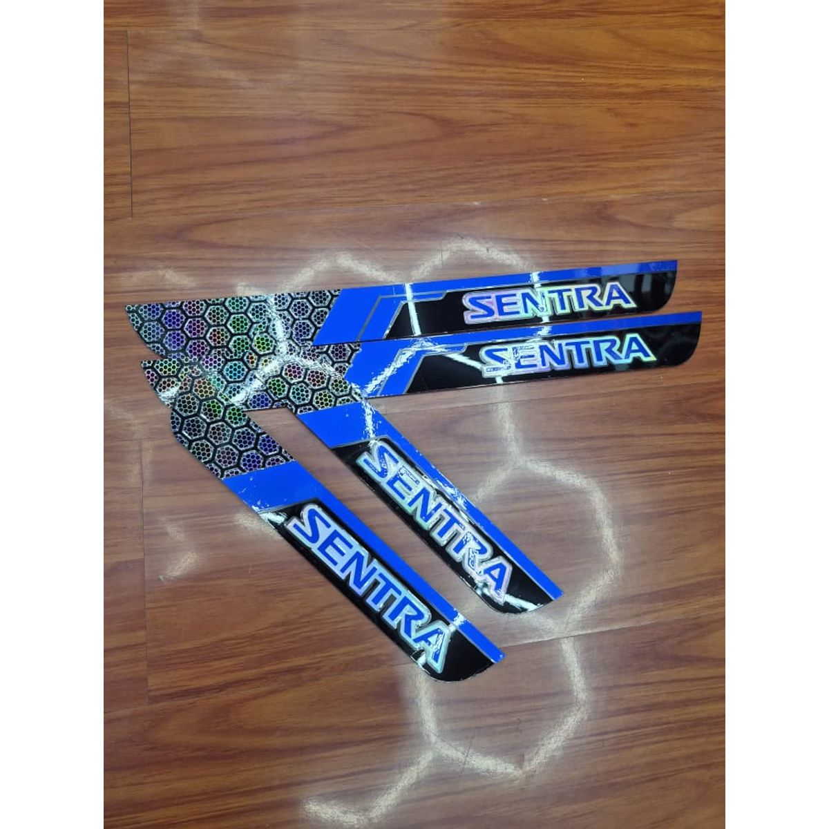 GENERICO - Cubre Zócalo  Pisadera Multifunción en Acrílico Protector para Autos Universal  NISSAN SENTRA