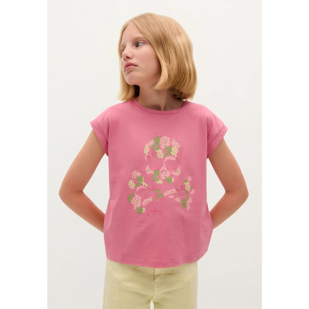 SCALPERS - CAMISA ESTAMPADO FLORES