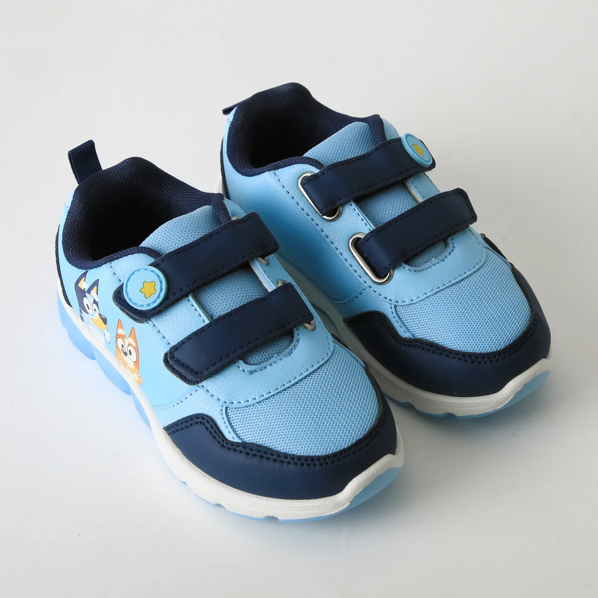 BLUEY - Zapatilla Luces Niño Velcro Celeste Bingo & Bluey