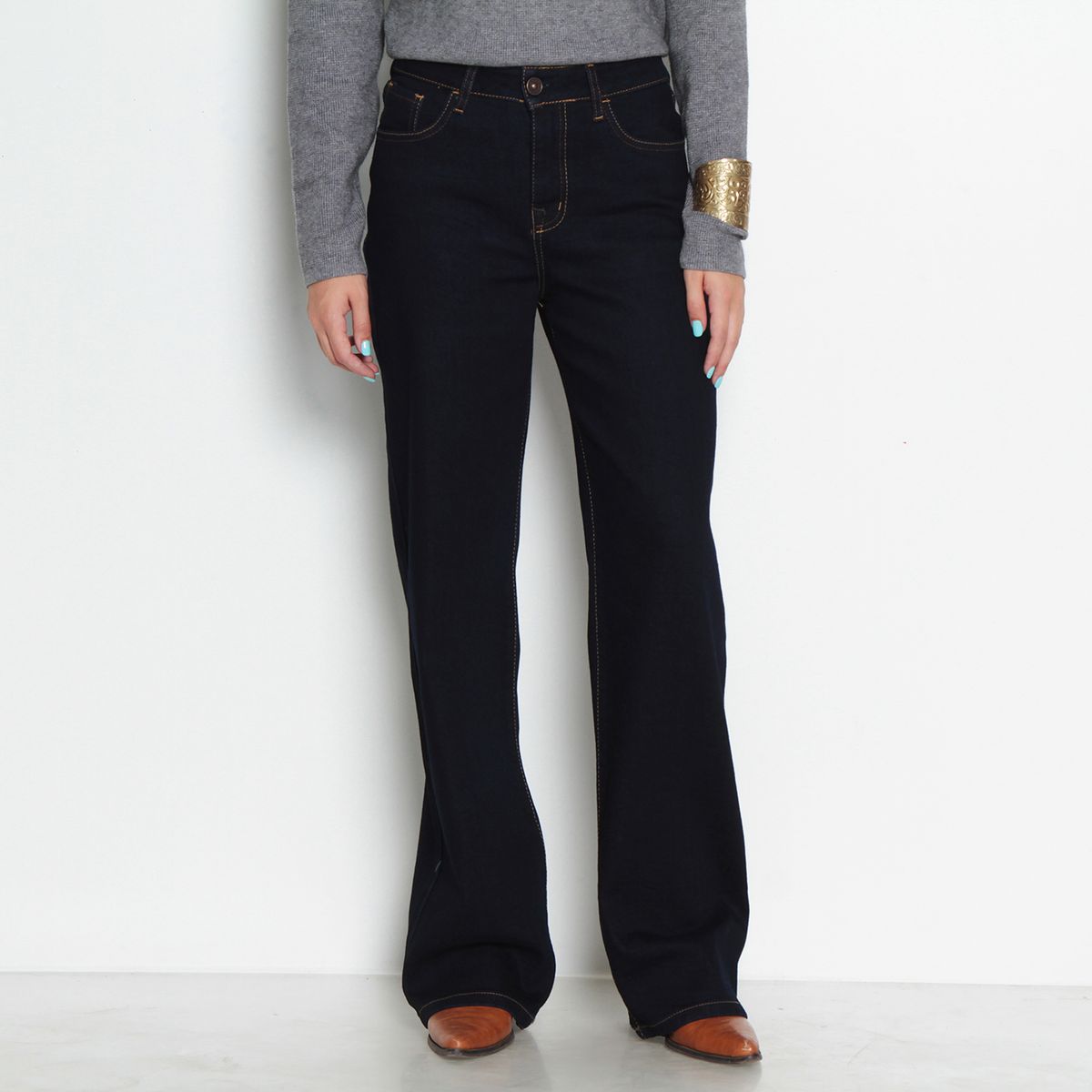 WADOS - JEANS WIDE LEG TIRO ALTO  PRETINA BASICA 1 BOTON