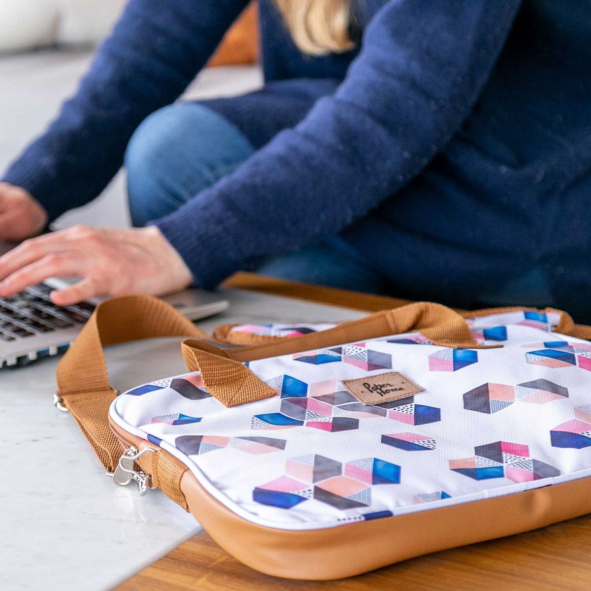 PAPER HOME - Bolso de notebook sustentable 13 y 14 pulgadas Hexágonos