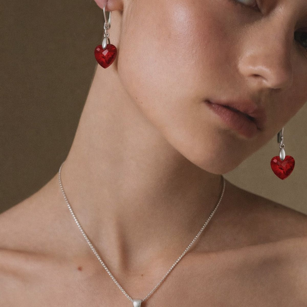 LK LUKSO - Conjunto Collar y Aros Corazón Cristal Austriaco Rojo Plata 925