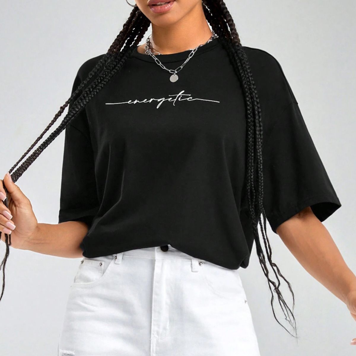 KIRAMA CLOTHING STORE - Camiseta Oversized Negra con Letras “Energetic”