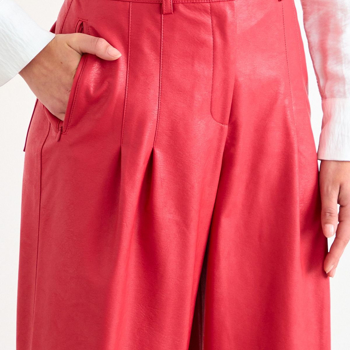 IO - Pantalon Liso Mujer Rojo Coral Io