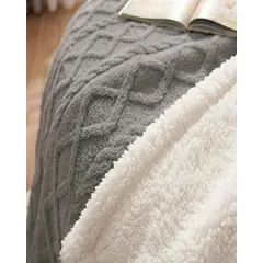 GENERICO - Frazada Sherpa Premium Con Diseño De Diamantes 2 plazas