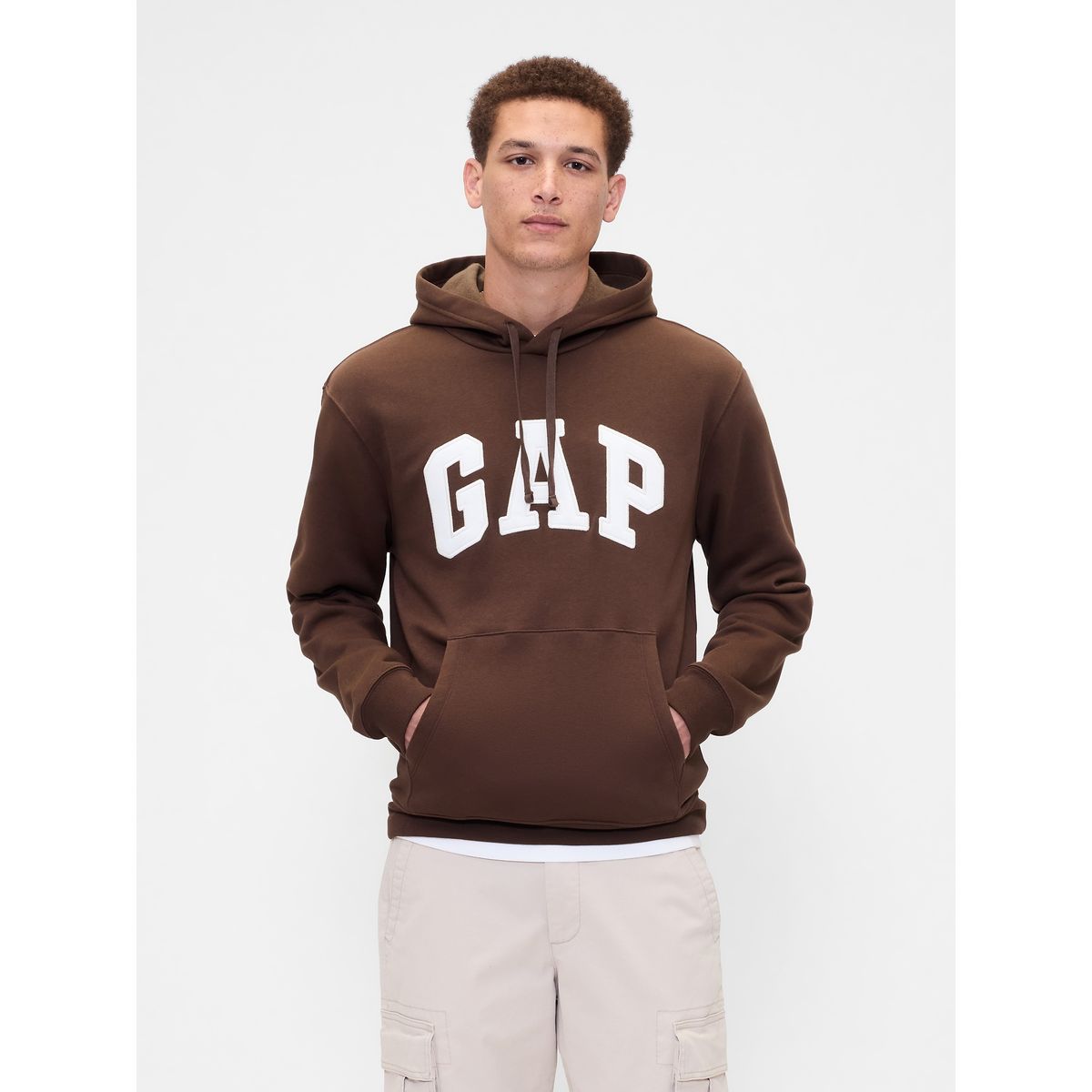 GAP - Polerón Hombre Con Gorro Sin Cierre Logo Café Gap