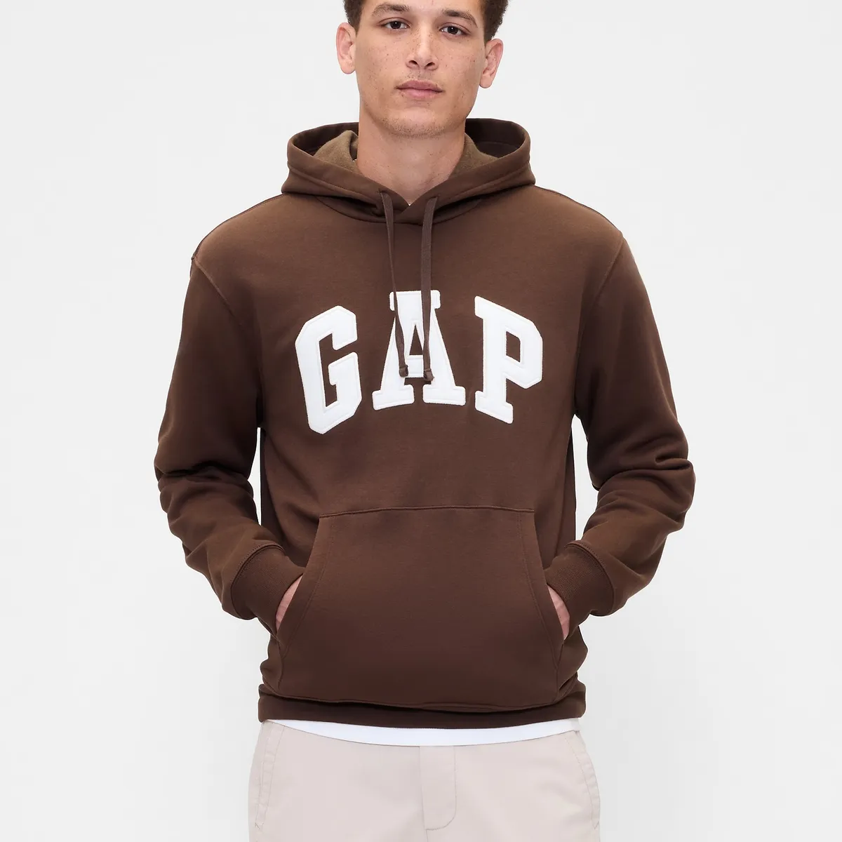 GAP - Polerón Hombre Con Gorro Sin Cierre Logo Café Gap