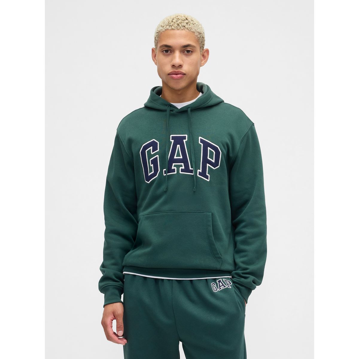 GAP - Polerón Hombre Gap Con Gorro Sin Cierre Logo Multicolor