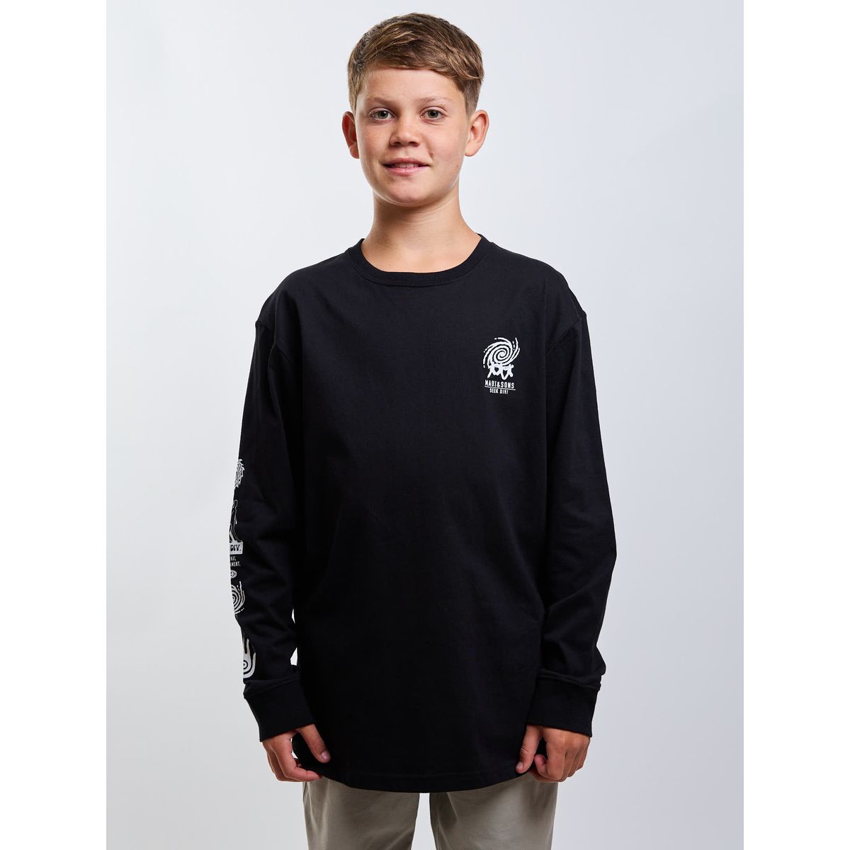 MAUI AND SONS - Polera ML Solace Negro Infantil Maui And Sons