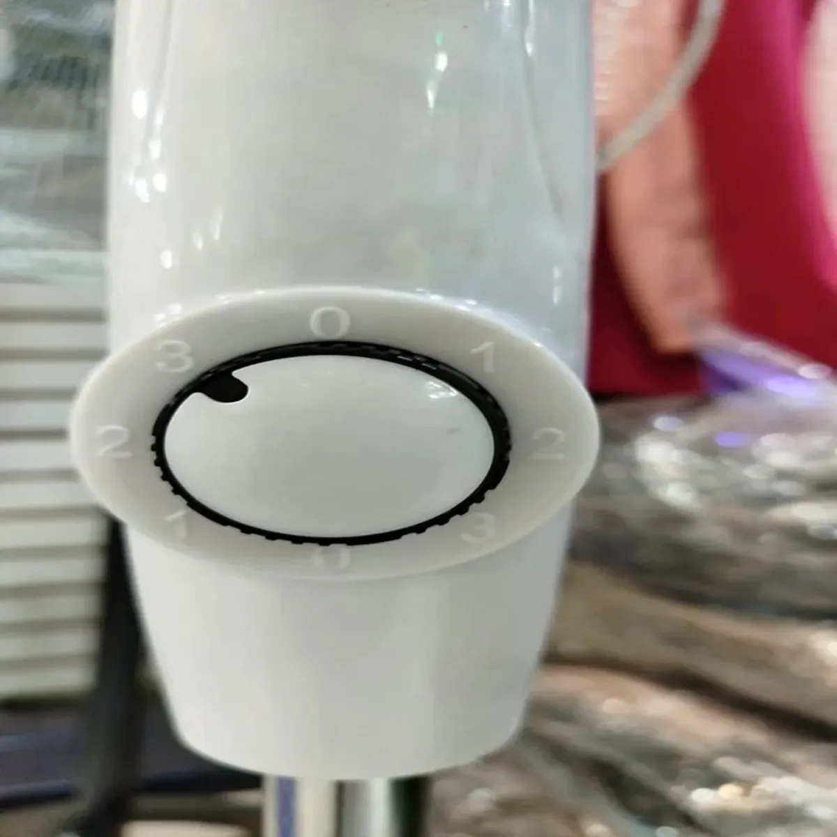 GENERICO - Ventilador Solar Recargable De 5 Aspas 2.54 Cm Solar Blanco Blanco Plástico 5