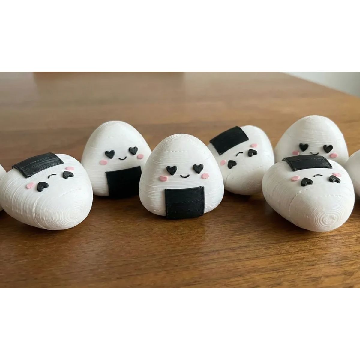 GENERICO - Figura Onigiri - San Valentín