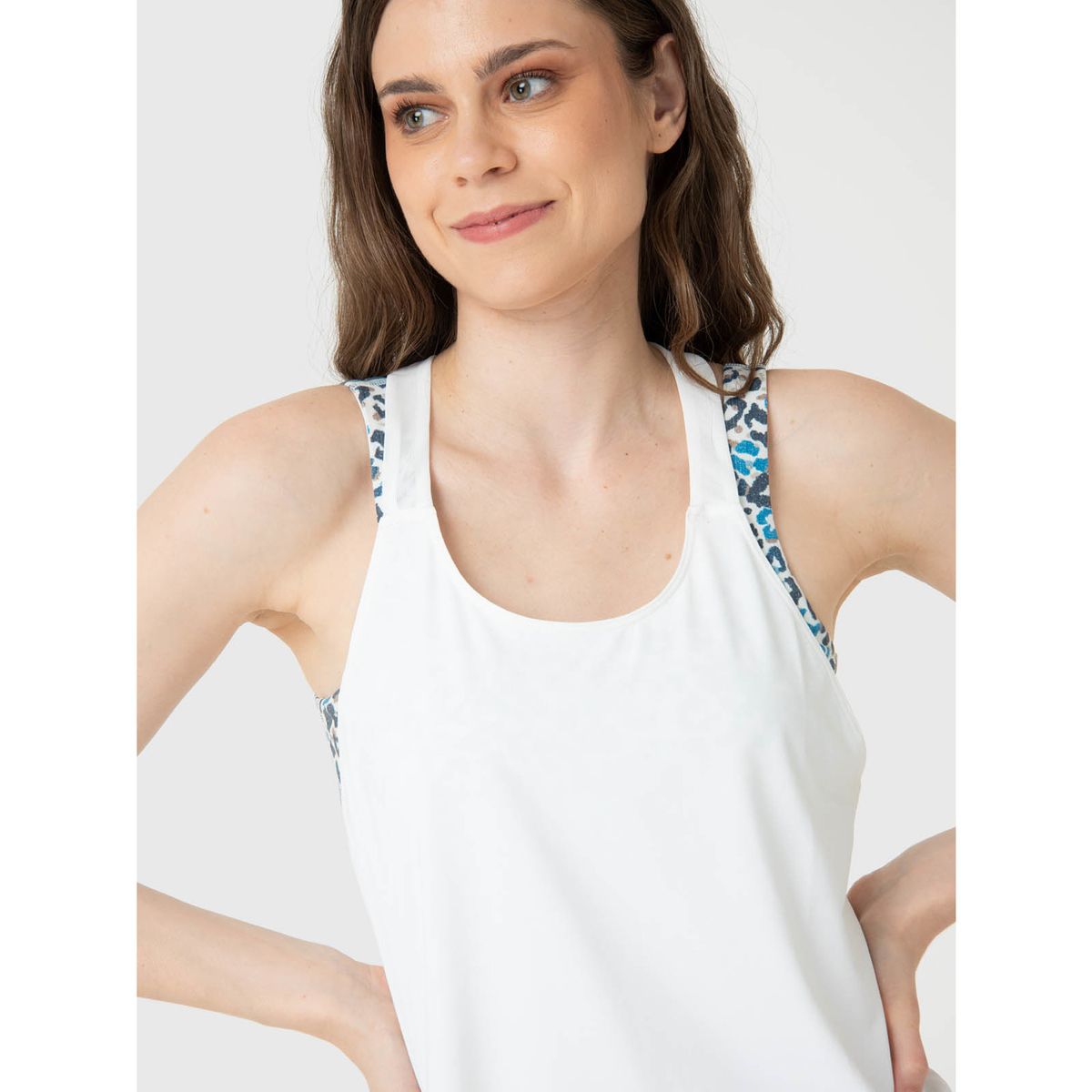 BSOUL - Polera Mujer Training Tank Aloe Blanca BSOUL