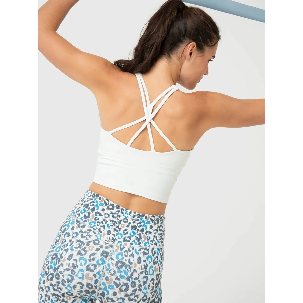 BSOUL - Peto Mujer Crop Mid Aloe Crudo BSOUL