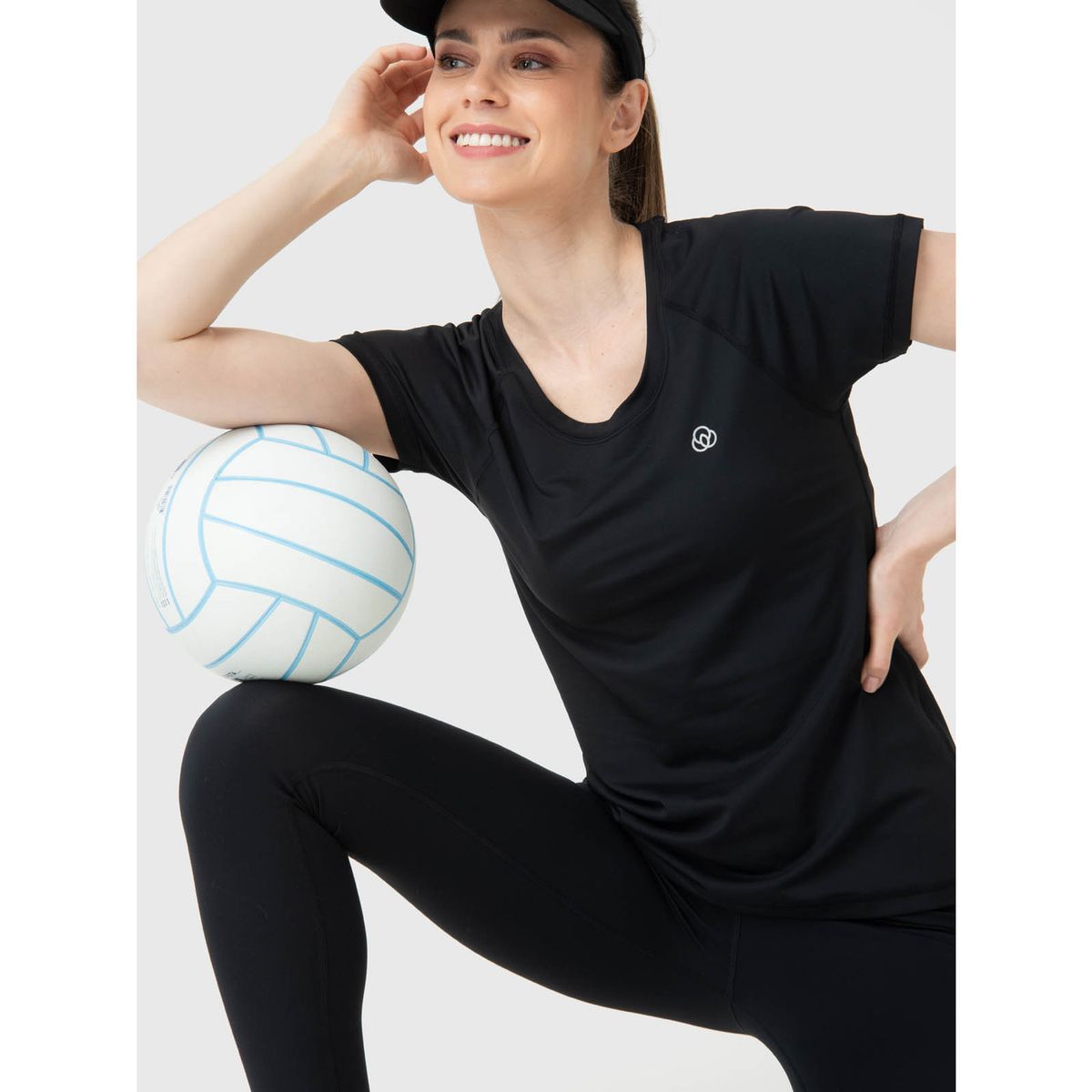 BSOUL - Polera Mujer Round Neck Aloe Negra BSOUL