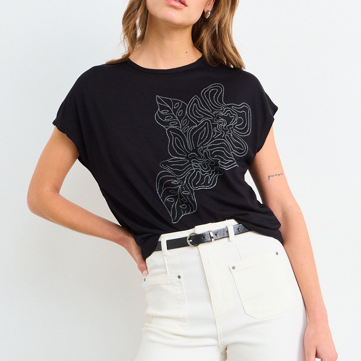 IO - Polera Estampada Mujer Negro Io