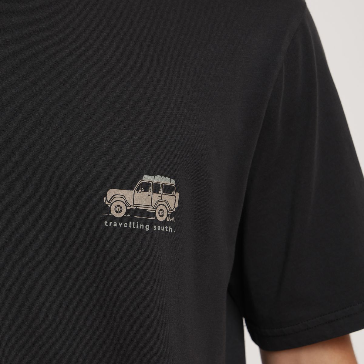 FROENS - Polera hombre manga corta Auto negro Froens