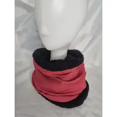 EL ESPACIO DE TOMMY - Cuello invierno adulto berries con cordero negro