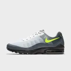 NIKE - Zapatillas Air Max Invigor Negro Hombre