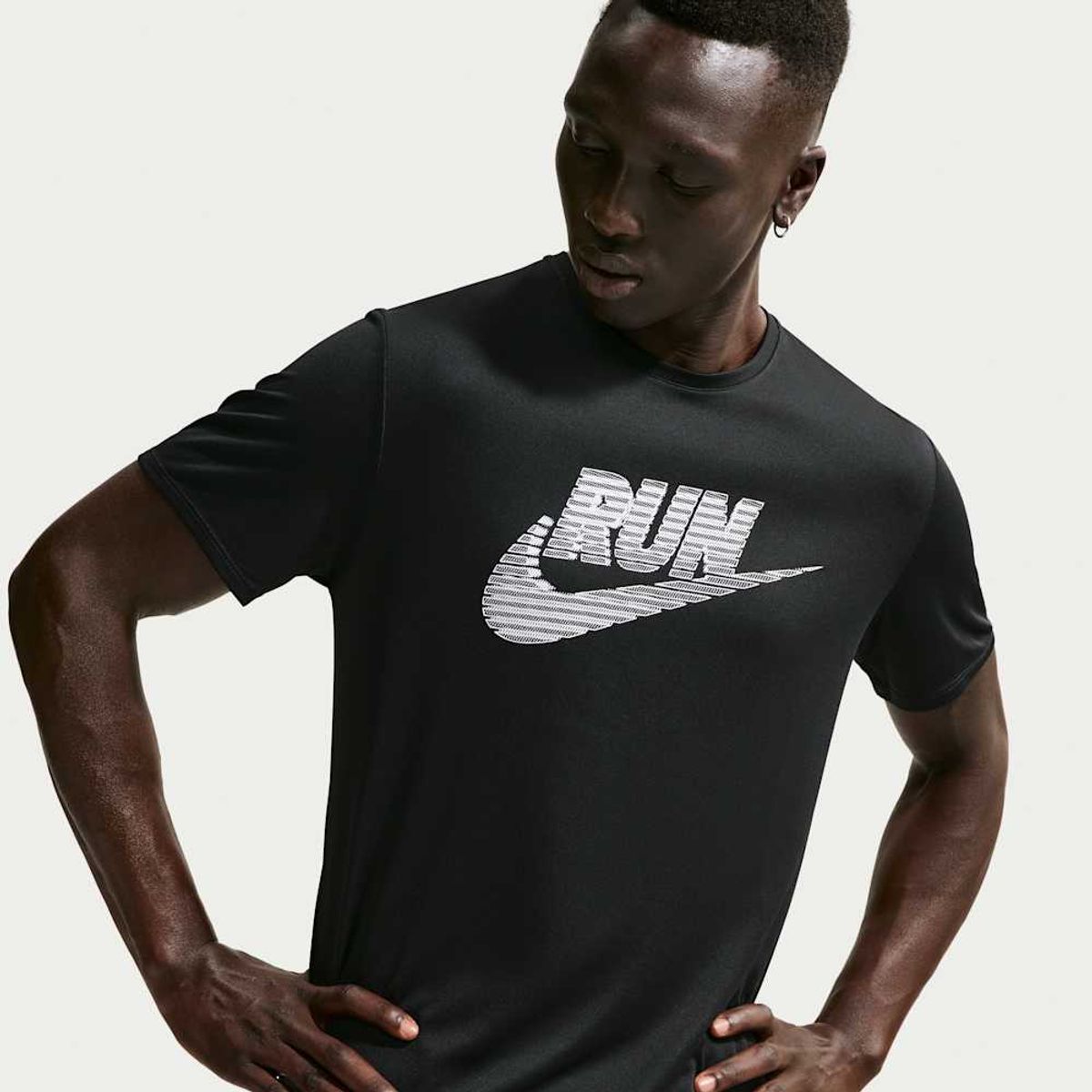 NIKE - Polera Nike Miler Negro Hombre