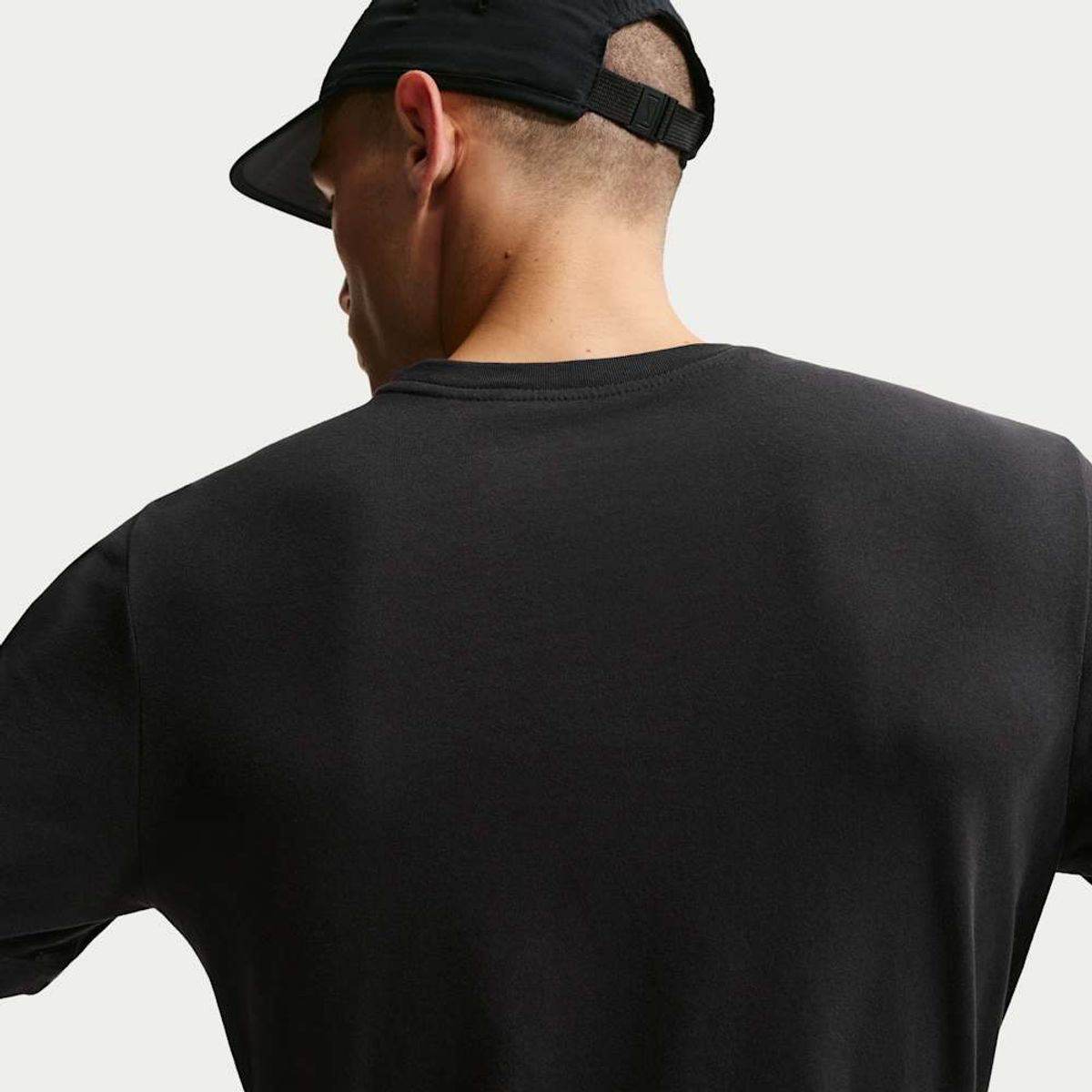 NIKE - Polera Nike Sportswear Negro Hombre