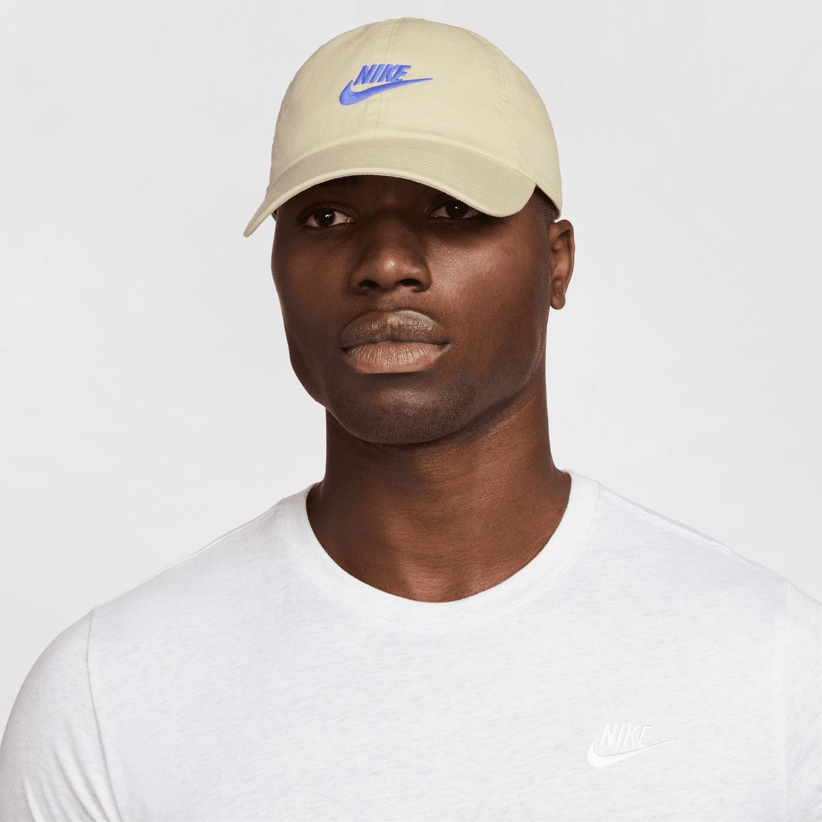 NIKE - Jockey Nike Club Marrón Hombre